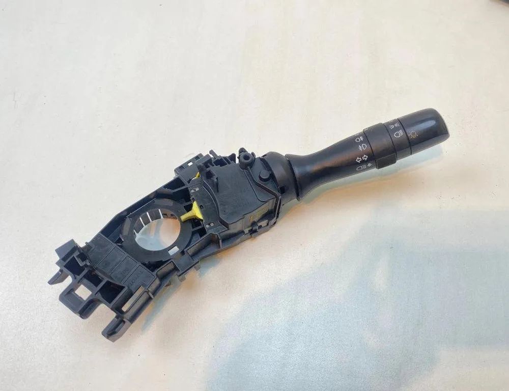 TOYOTA Verso 1 generation (2009-2015) Turn switch knob 173832 31394439