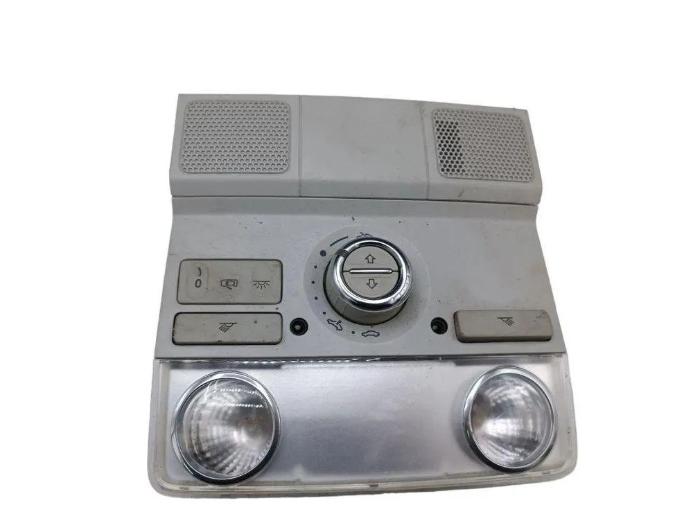 VOLKSWAGEN Golf 8 generation (2019-2023) Salona apgaismojums 1K0947133E 31750732