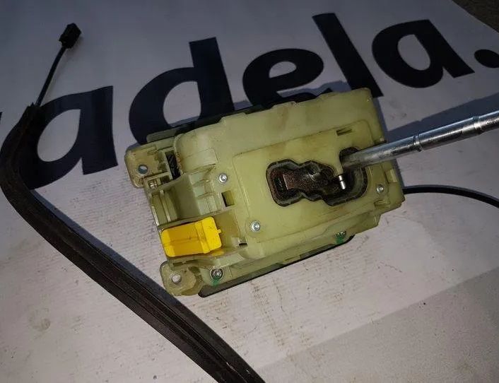 MERCEDES-BENZ C-Class W204/S204/C204 (2004-2015) Gear Selector Mechanism 2042674724,A2042674724 20423806