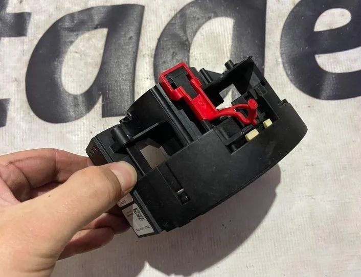 MERCEDES-BENZ E-Class W212/S212/C207/A207 (2009-2016) Indicator Wiper Stalk Switch 640,079,700,126,400,000 21489769