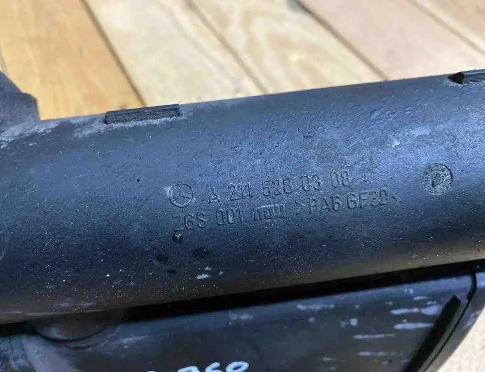 MERCEDES-BENZ E-Class W211/S211 (2002-2009) Starpdzesētāja / interkūlera truba A2115280308,2115280308 32673209
