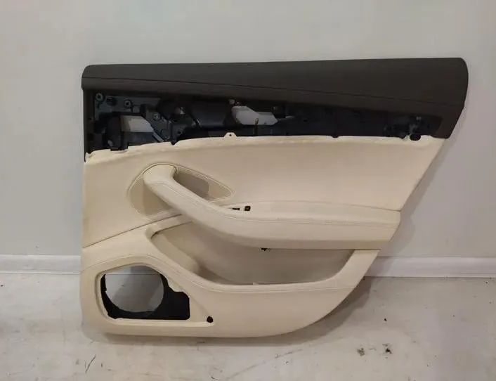 AUDI A8 D4/4H (2010-2018) Rear Right Door Panel 4H0868068 27458757