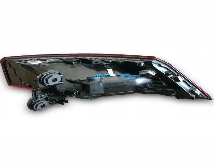 VOLKSWAGEN Golf 7 generation (2012-2024) Aizmugurējais labais lukturis LAMPA 27224750