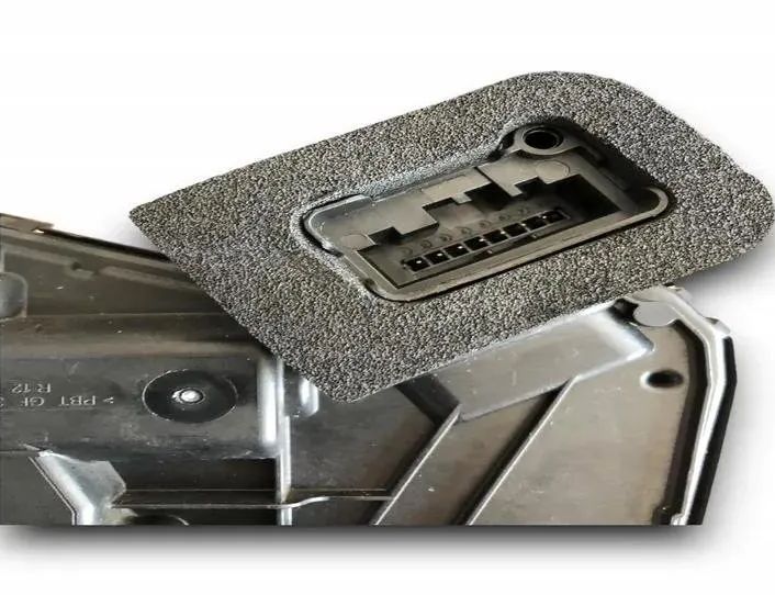 VOLKSWAGEN Golf 7 generation (2012-2024) Aizmugurējo kreiso durvju slēdzene 5TA839016K 27224751