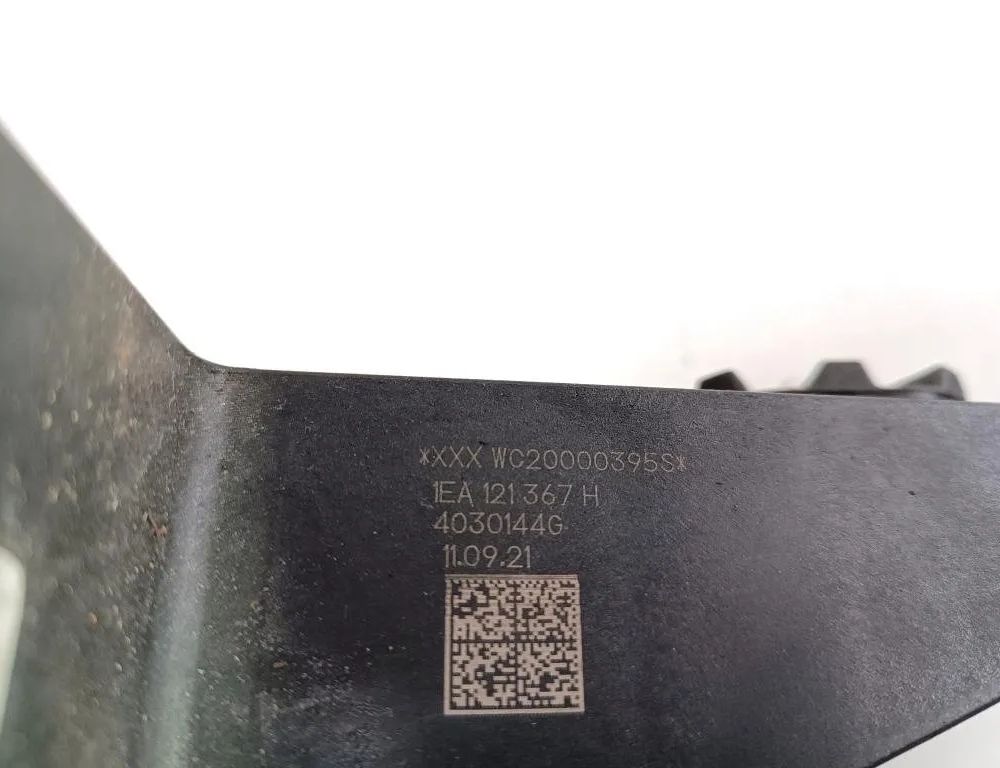 VOLKSWAGEN ID.4 1 generation (2020-2023) Radiatoru kronšteini 1EA121367H 27849828