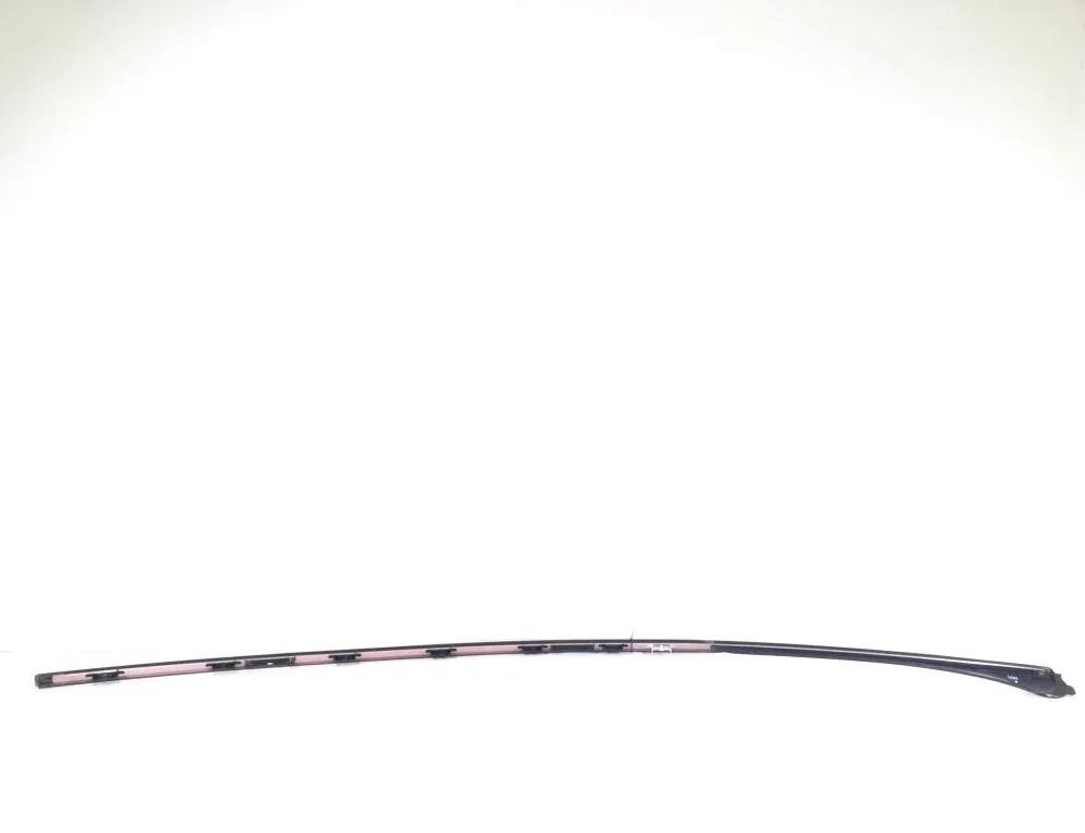 MERCEDES-BENZ A-Class W176 (2012-2018) Молдинг крыши правый A1766900682 31965453