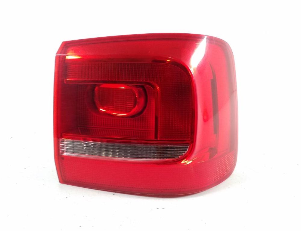 VOLKSWAGEN Touran 1 generation (2003-2015) Фонарь задний правый 33107116