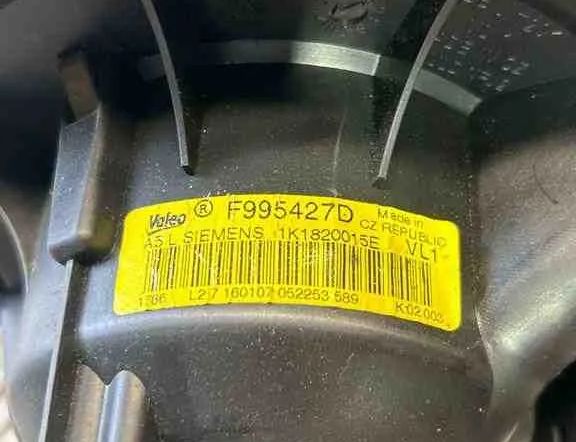 VOLKSWAGEN Touran 1 generation (2003-2015) Печка салона 1K1820015E 32458432