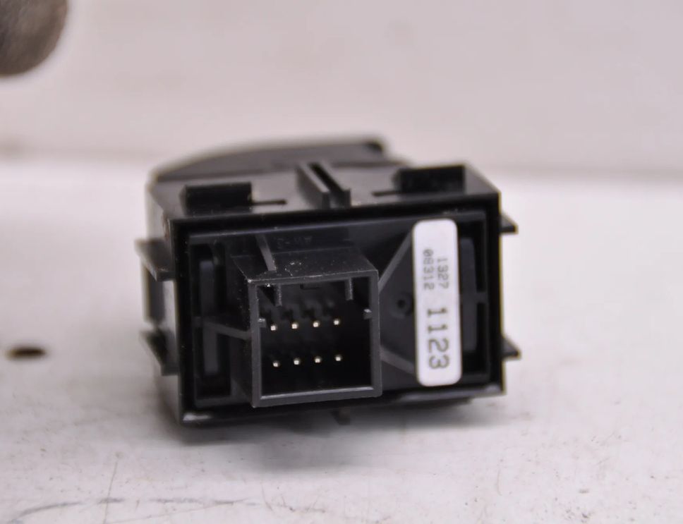 OPEL Meriva 2 generation (2010-2020) Кнопка ручного тормоза 13271123 25683438