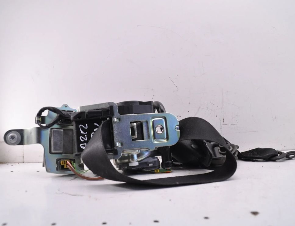 MERCEDES-BENZ E-Class W212/S212/C207/A207 (2009-2016) Ремень безопасности передний левый 610500400,6100358000,610902000G 30725047