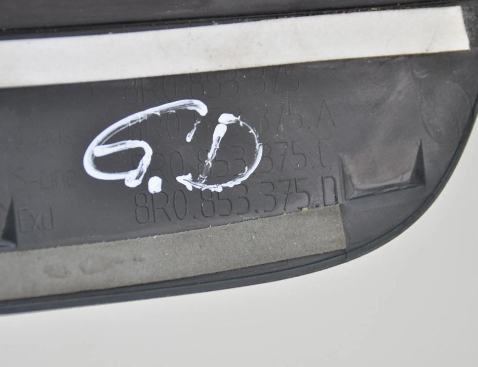 AUDI Q5 8R (2008-2017) Sliekšņa apdare 8R0853374D,8R0853376D,8R0853373D,8R0853375D 31443306