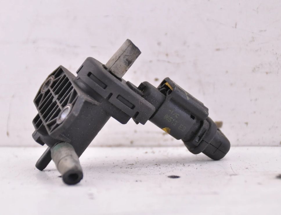 PEUGEOT 508 1 generation (2010-2020) Соленоидный клапан 9688124580 31945012