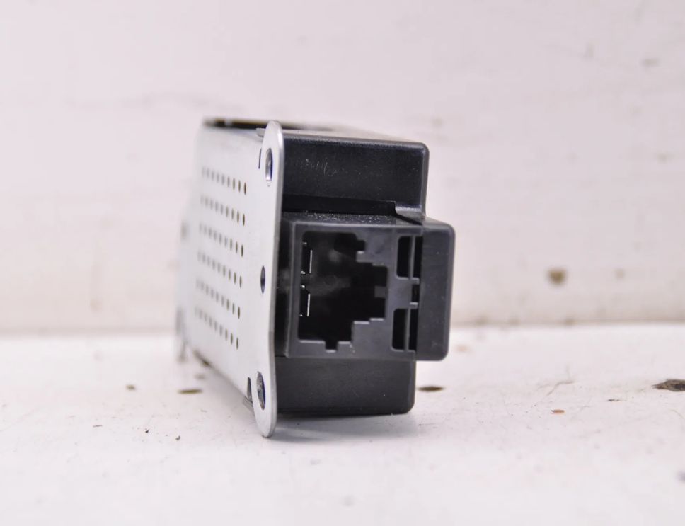 VOLKSWAGEN Golf 6 generation (2008-2015) Антенный модуль 5M0035570B 31966792