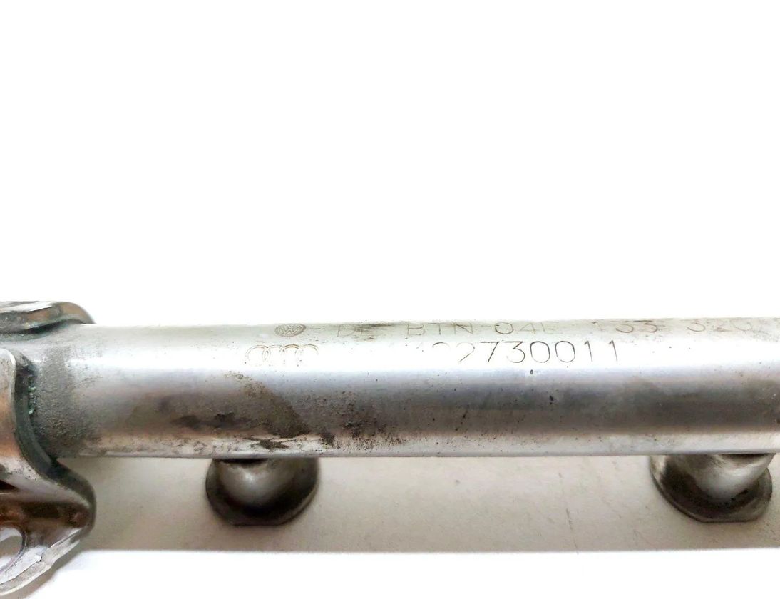 VOLKSWAGEN Golf 8 generation (2019-2023) Degvielas reika 04E133320D 30141417