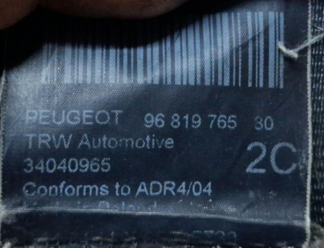 PEUGEOT 5008 1 generation (2009-2016) Aizmugurējā vidējā drošības josta 9681976580 30142687