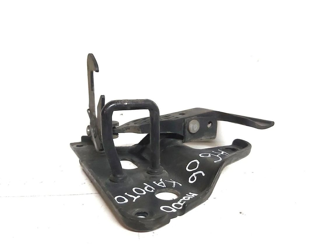 AUDI A6 C8/4K (2018-2024) Крюк капотa 4F0823480A 30146148