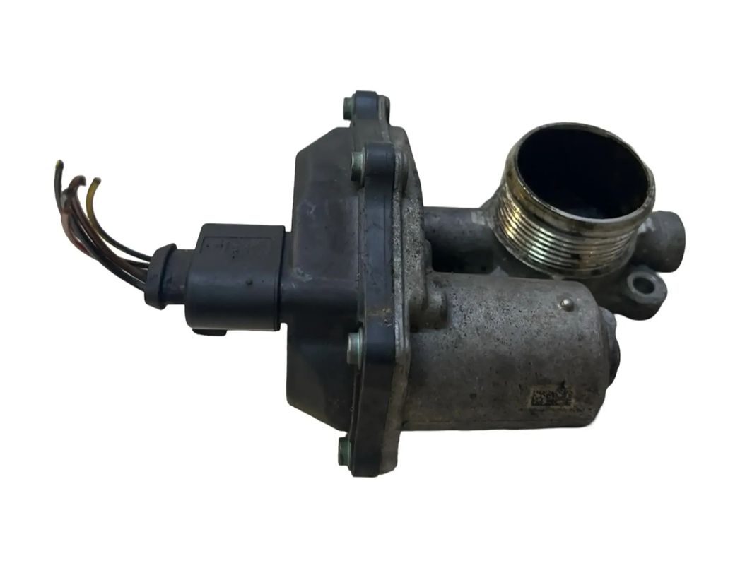 SKODA Octavia 3 generation (2013-2020) EGR Valve 04L131501M 30150643