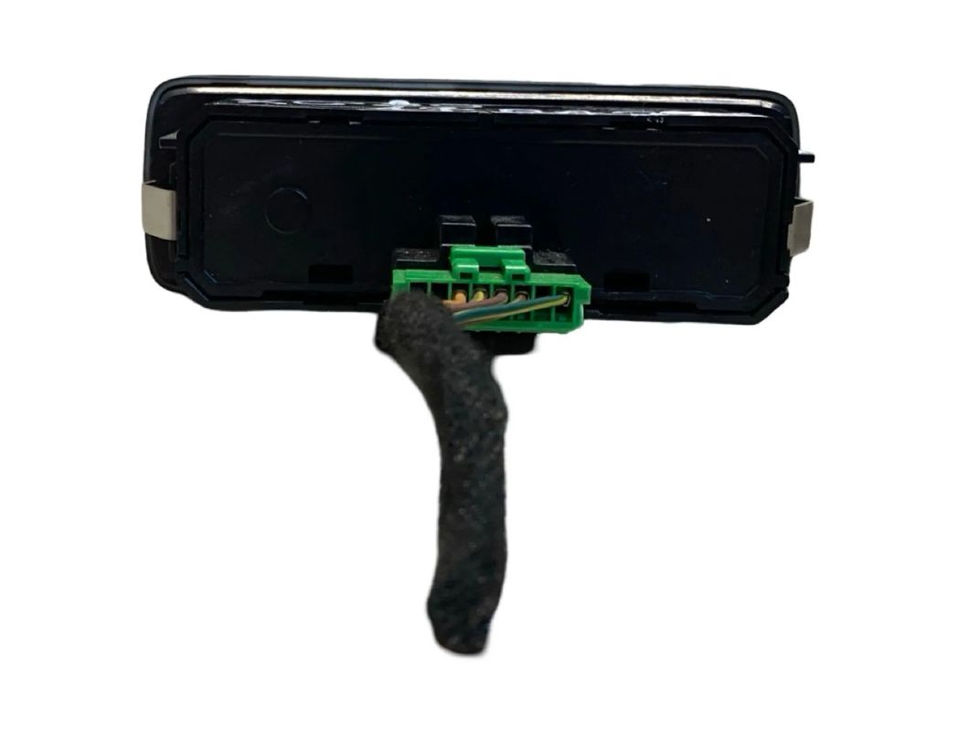 VOLVO XC90 1 generation (2002-2014) Кнопка открывания задней крышки P31376510 30154304