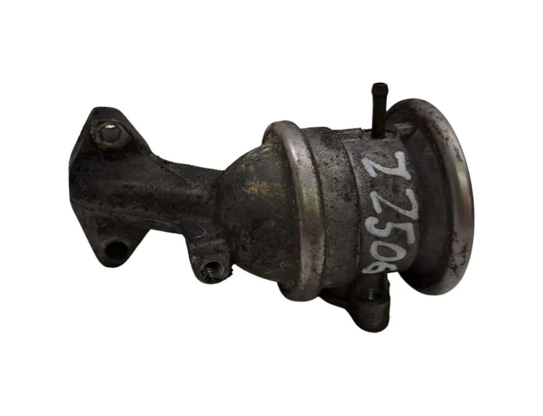 VOLKSWAGEN Touareg 2 generation (2010-2018) EGR Valve 06E131101E 30154453