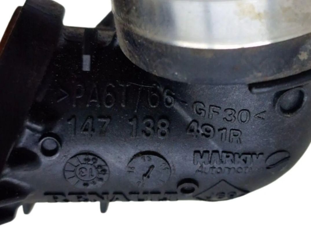 NISSAN Juke YF15 (2010-2020) Citas šļaukas / trubas 165765493R 30155632