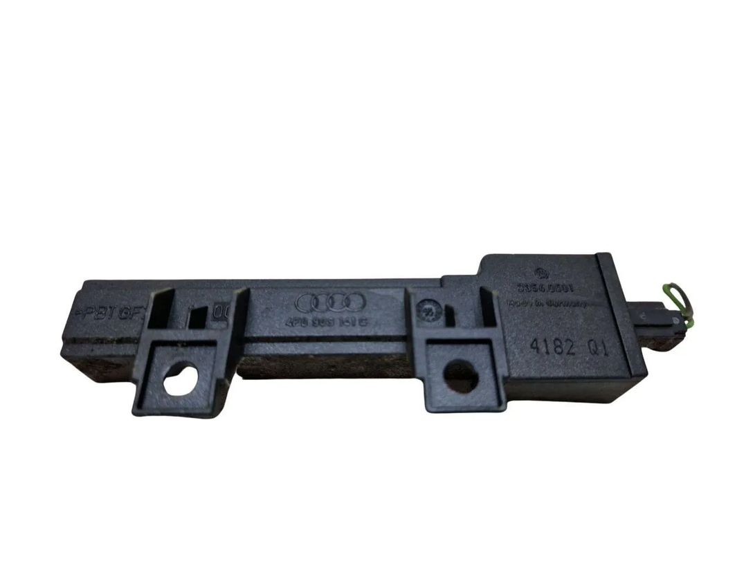 AUDI A6 C8/4K (2018-2024) Антенный модуль 4F0909141C 30157062