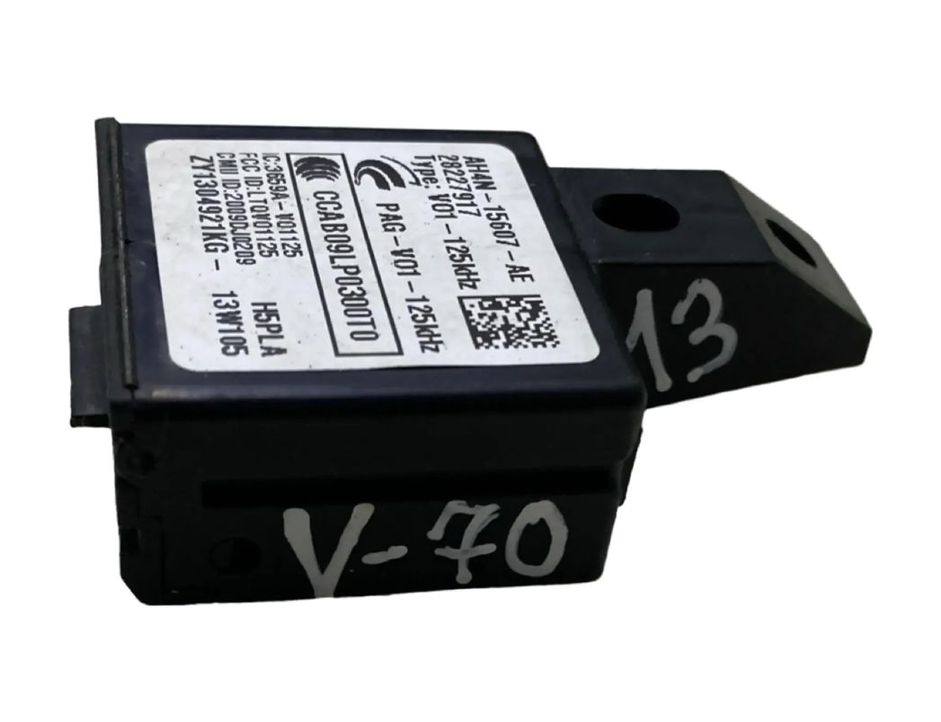 VOLVO XC70 2 generation (2000-2007) Ignition Lock AH4N15607AE 30157912