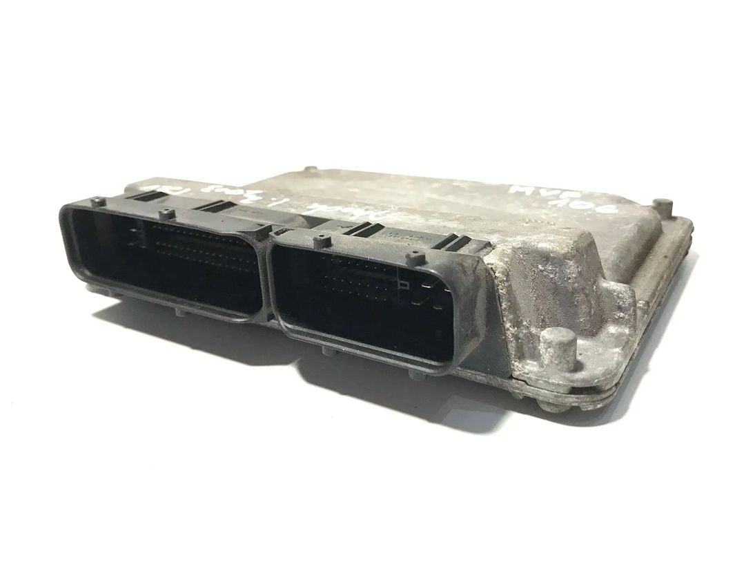 SKODA Fabia 1 generation  (2004-2007) Блок управления двигателем 03E906033A 30158944