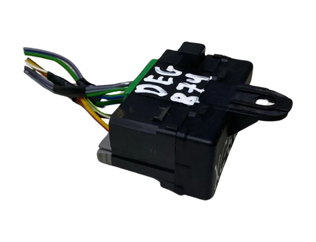 VOLVO XC60 1 generation (2008-2017) Seat heating relay 31268908 30159264