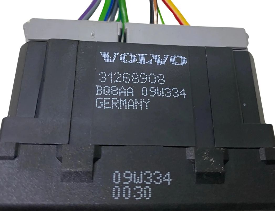 VOLVO XC60 1 generation (2008-2017) Seat heating relay 31268908 30159264