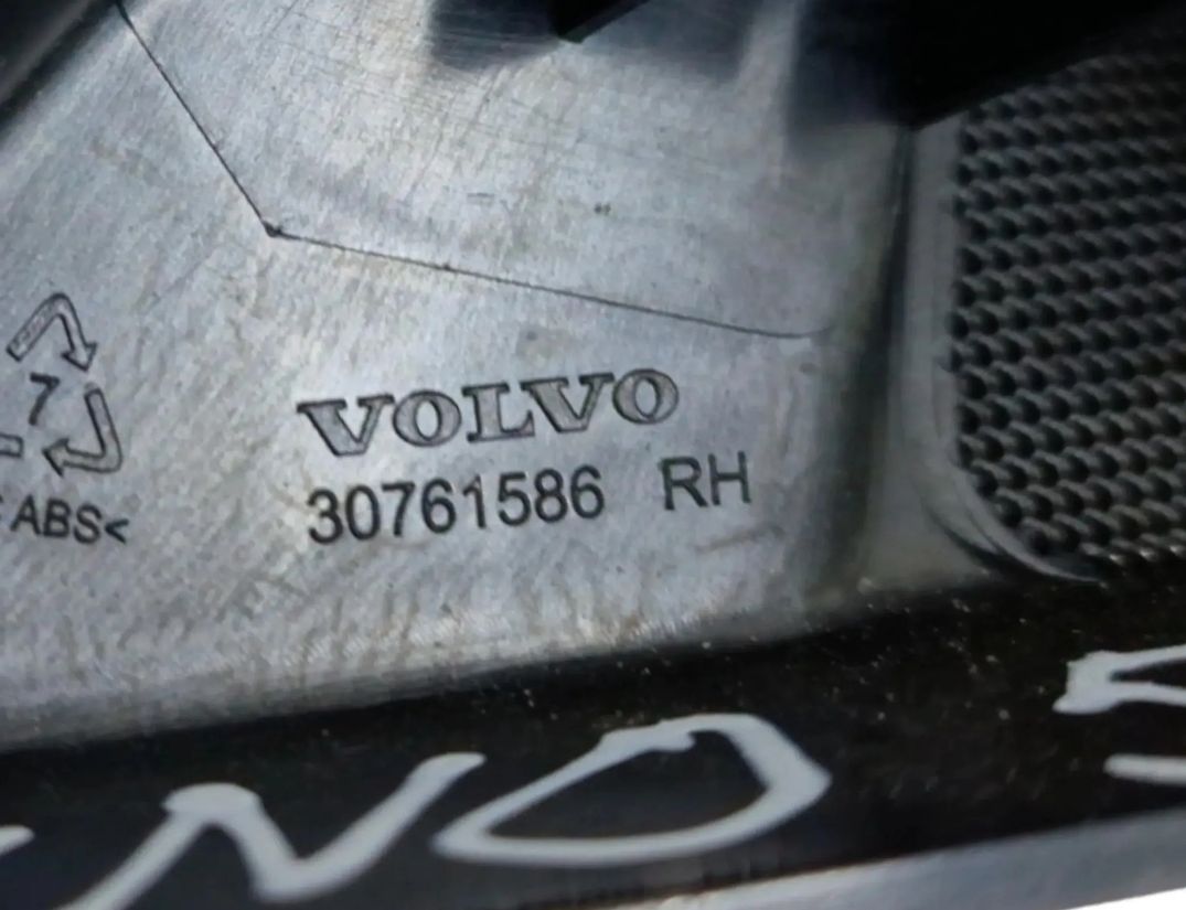 VOLVO XC60 1 generation (2008-2017) Передн. пр. колонка в двери 30761586 30162623