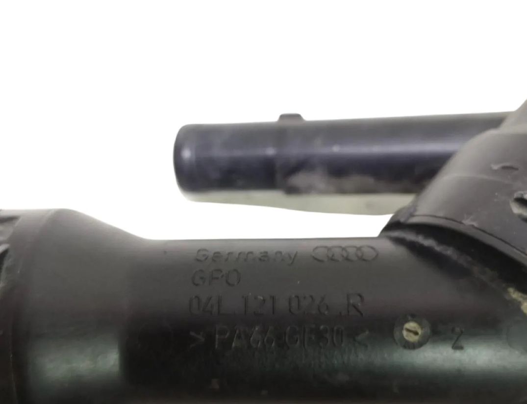 AUDI A5 8T (2007-2016) Dzesēšanas šļauka / truba 04L121026R 30163598