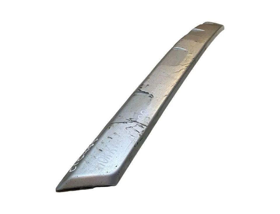 OPEL Mokka 1 generation (2012-2015) Priekšējā bampera kreisais moldings 95276671 30614628