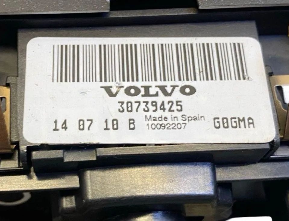 VOLVO XC70 3 generation (2007-2020) Переключатель света 30739425 32106679