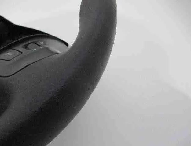 PEUGEOT 208 Peugeot 208 (2012-2015) Steering Wheel 96750123ZD 32464428