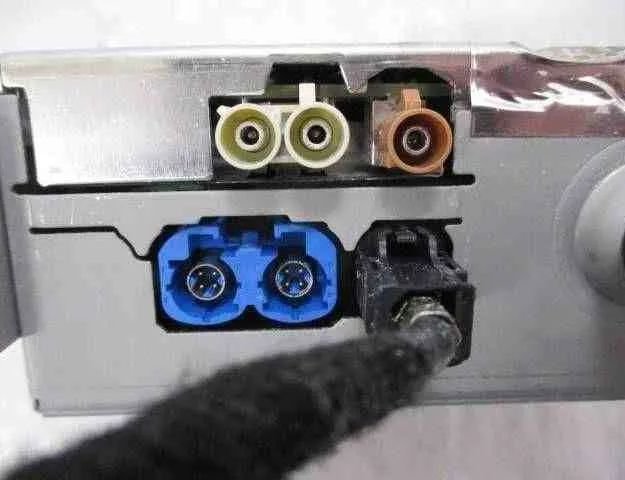 PEUGEOT 208 Peugeot 208 (2012-2015) Автомагнитола с навигацией 9828709480,20190116,7503900258 32464743