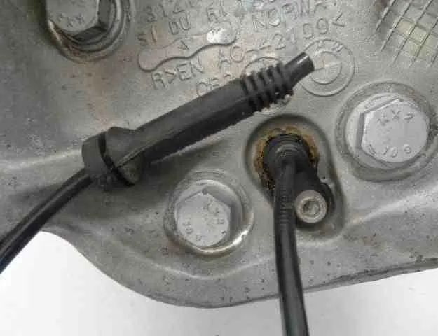 BMW 1 Series E81/E82/E87/E88 (2004-2013) Ступица передняя левая 6773210-04 32477657