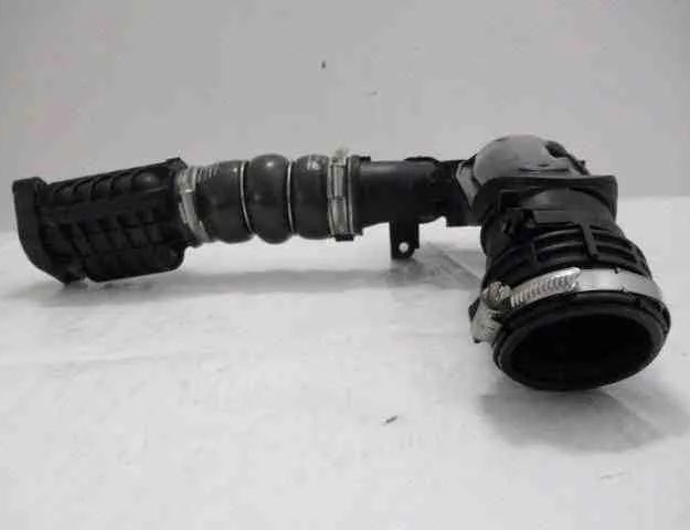 PEUGEOT Partner 2 generation (2008-2023) шланг радиатора интеркулера 9804177580 32492995