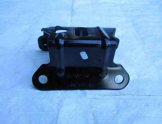 PEUGEOT 208 Peugeot 208 (2012-2015) Motora pārsega slēdzene 9672502680 32493056