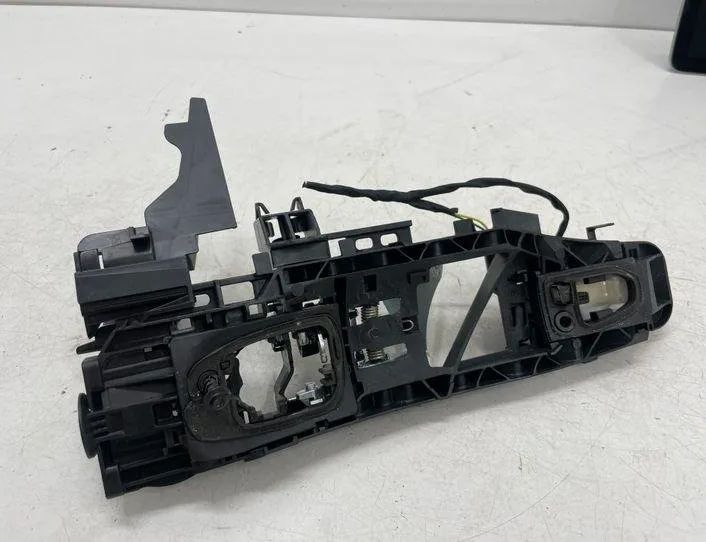 MERCEDES-BENZ C-Class W205/S205/C205 (2014-2023) Rear right door outer handle A0997602100 22157283