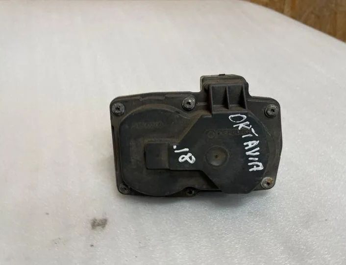 SKODA Octavia 3 generation (2013-2020) Vārsta vadības motorīts 5Q0253691J 22158982