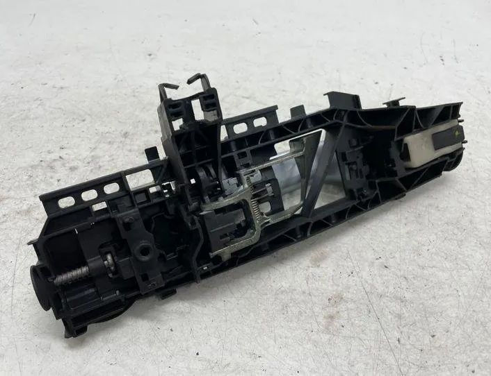 MERCEDES-BENZ E-Class W213/S213/C238/A238 (2016-2024) Наружная ручка задней правой двери A0997601800 22168782