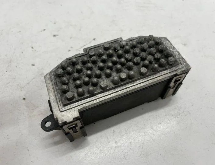 AUDI A4 B8/8K (2011-2016) Salona mazā ventilatora relejs 3C0907521F 22172240