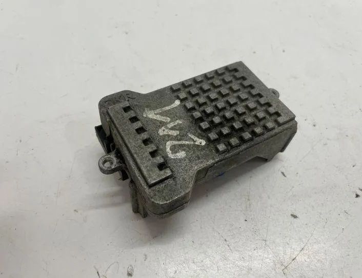 MERCEDES-BENZ E-Class W211/S211 (2002-2009) Реле вентилятора печки салона A2308216451 22172311