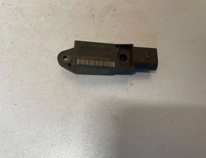 MERCEDES-BENZ E-Class W211/S211 (2002-2009) Aizmugurējais kreisais trieciena sensors A0028202726 22174817