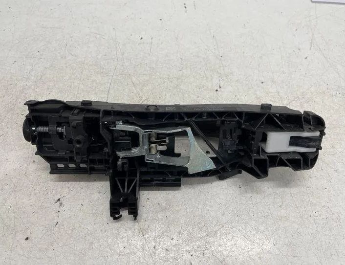 MERCEDES-BENZ C-Class W205/S205/C205 (2014-2023) Наружная ручка задней левой двери A0997601700 22178499