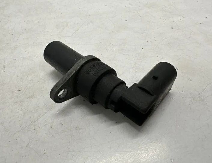 BMW 5 Series E39 (1995-2004) Crankshaft Position Sensor 25916010 22180297
