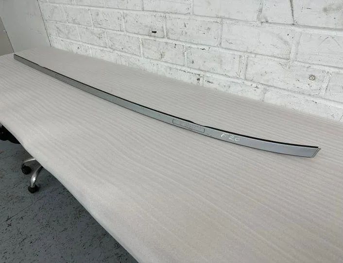 BMW 1 Series F20/F21 (2011-2020) Left Side Roof Strip Trim 7240685 22181352