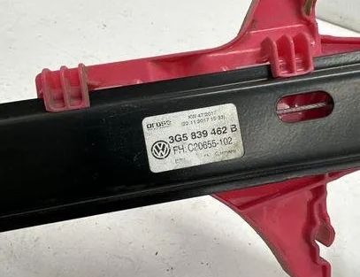 VOLKSWAGEN Passat Variant 1 generation (2010-2024) Стеклоподъемник задней правой двери 3G5839462B 22184209