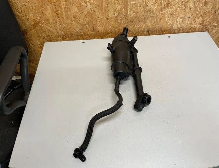 OPEL Insignia A (2008-2016) Eļļas nogulsnētājs (separators) 55575980 22185416