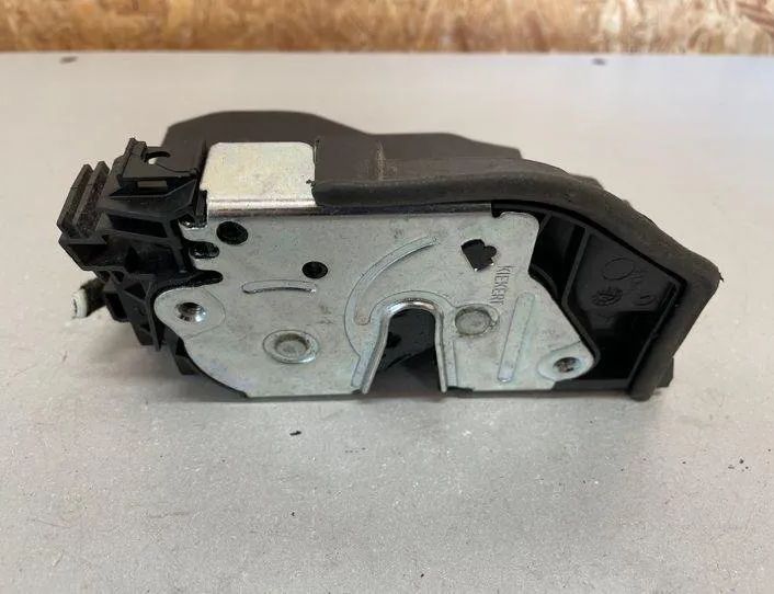 BMW 3 Series F30/F31 (2011-2020) Замок передней левой двери 7202145,A053702 22187064